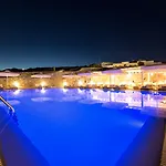 Osom Ornos (Mykonos)